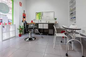 Rupa Depilacion Con Hilo Salon De Belleza En Embajadores Madrid Treatwell