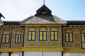 De qué forma los pagos que recibimos afectan al orden en que se muestran los precios. Das Istana Kenangan War Eine Konigliche Residenz In Kuala Kangsar In Perak Malaysia Es Wurde 1926 Fur Sultan Iskandar Shah Gebaut Es Beherbergt Heute Das Konigliche Museum Fur Perak Lizenzfreie Fotos Bilder