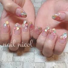 キラキラシェルー ネイル ネイルデザイン 夏ネイル 夏ネイルデザイン クリアネイル 大理石ネイル 海 夏 シェルネイル ジェルネイル 個性派ネイル ニュアンスネイル ユニコーンネイル オシャレ ファッション 美爪 美甲 nail nails ネイルデザイン