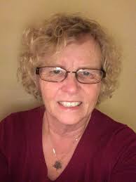 Guest Post: Between Christmas and Easter by Phee Paradise