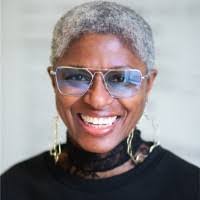 Paulette Townsend's Instagram, Twitter & Facebook