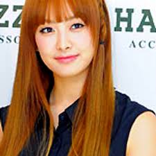 Rachel Loo (@rachelloov587)