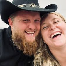 Elyria community, help with clothes for house fire victim