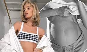 Alex morgan attends foxs teen choice awards. Elsa Hosk Shows Off Her Pre Pregnancy Figure In A Checkered Bikini