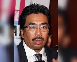 Saya setuju dengan apa yang jelutong kata, saya perhati tiada timbalan menteri atau menteri (kewangan). Ihp Februari Meningkat Kerana Harga Minyak Tinggi