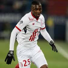 Born in france, he represents the senegal national team. Neuer Linksverteidiger Auch Wolfsburg Will Ballo Toure