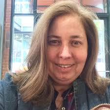 Big Hearted: Inspiring Stories from Everyday Families: Patti Armstrong,  Theresa Thomas: 9781594171901: Amazon.com: Books