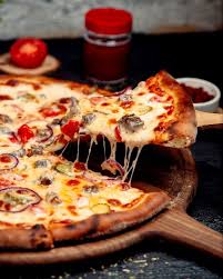 A Slice Of Crispy Pizza With Meat And Ch Free Photo Freepik Freephoto Pizza Meat Cheese Slice Pizza Design Pizza Photo Crispy Pizza