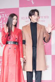 今天韓國一位跑娛樂線 15 年的資深記者金勇浩，在自己開設、擁有 35 萬名訂閱戶的 youtube 「金勇浩娛樂部長」上出面爆料，徐睿知其實就是金秀賢的前女友，兩人. El32wndzldx3gm