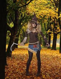 What i love most about a scarecrow costume for halloween is that they're really quick, cheap, and easy to throw together… in fact, just like the makeup, you only need a few supplies that you're likely to already own! Scarecrow Halloween Costumes Adult Kids Scarecrow Costume