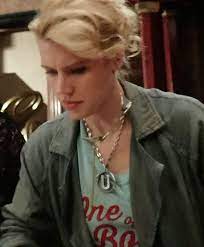 I Would Have Used Aluminum But I M Crazy Kate Mckinnon Ghostbusters Kate Mckinnon Woman Crush Everyday
