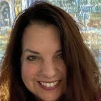 Elissa Ward's Instagram, Twitter & Facebook