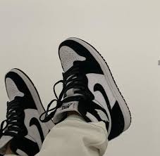 Nike Air Jordan 1 Black And White Womens Black White Jordan 1 Black Jordan White In 2020 Sneakers Nike Jordan Shoes Sneakers Nike Nike Air Shoes