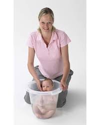 As the surface area of the bath is small, the surrounding water keeps your baby warmer for longer. Tummy Tub Tummy Tub Bath For Babies Ergonomic And Anatomic For New Borns Unisex Bambini