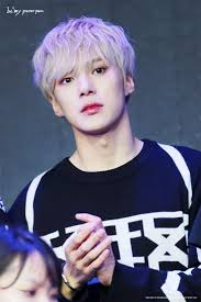 This performance shows how great his voice is in itself. Monstaxcom