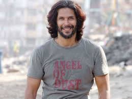 24 Bollywood Beards That Will Make You Drool Indian Beard Style Beard Styles Long Hair Styles Men