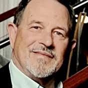 Daniel Cardin's Instagram, Twitter & Facebook