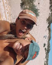 T I A (@tiahonner) • Instagram फोटोहरू र भिडियोहरू