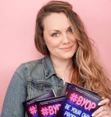 Ashley Kate's Instagram, Twitter & Facebook