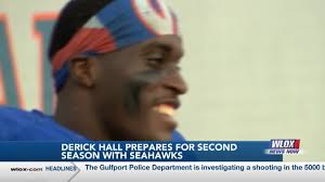 Derick Hall prepares for second year in NFL