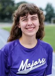 Art teacher receives Golden Apple teaching award