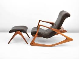 Ksenia puntus, 21, was found by a street cleaner in. Pin On Mid Century Modern Seating