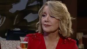 Days of Our Lives Spoilers: Carly Starts to Unravel!