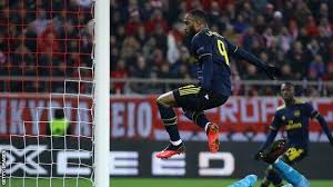 Olympiakos vs arsenal olympiakos piraeus vs arsenal. Olympiakos 0 1 Arsenal Alexandre Lacazette Helped By Team Mates Support Says Mikel Arteta Bbc Sport