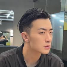 人中之龍台灣同好會YAKUZA 龍が如く台湾友の会| 韓俊基原來是個禿頭😅￼