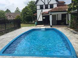 Just make sure to book those villas when you make your reservation. 4 Bedroom Villa Private Pool In A Famosa Resort Villas For Rent In Alor Gajah Malacca Malaysia
