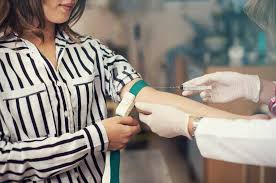 Schnell und frisch genug zur untersuchung ins labor kommt und dann ist da noch die blutentnahme selbst. Diese Blutwerte Sollten Sie Regelmassig Kontrollieren Lassen