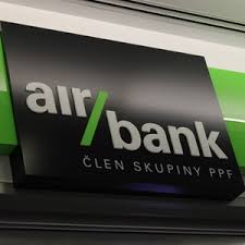 In this article we'll take a logo at the logos of over 50 popular airlines. Air Bank Ma Jiz 850 Tisic Klientu Kolik Klientu Maji Ostatni Banky V Cr Finparada