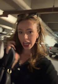 Kim Acton's Instagram, Twitter & Facebook