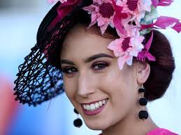 Rowena Petersen's Instagram, Twitter & Facebook