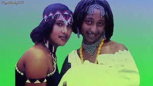 Faaxee aniyya.yaa khuurii jaalalaa.old oromo music 2019. New Oromo Oromia Music Faxee Aniyaa Youtube