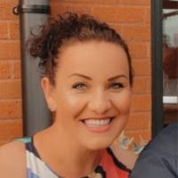 Tracy Peace's Instagram, Twitter & Facebook