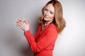 Otto began her acting career in 1986 at age 18 and appeared in a variety of independent and major studio films in australia. Netflix Sabrina The Teenage Witch Series Miranda Otto As Aunt Zelda Deadline