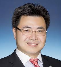 Raymond Chu's Instagram, Twitter & Facebook