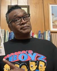 Check out the amazing new picture book by my buddy (and Team J Member),  Eric Velasquez. The Polar Bear and the Balerina.