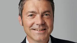 Die Rangliste der Chefinnen und Chefs der Krankenkassen