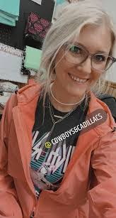 Felicity Robles's Instagram, Twitter & Facebook