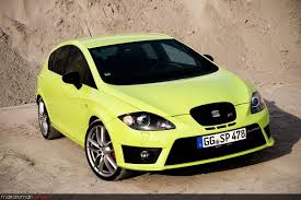 This 2006 leon cupra r is higher and wider than the 2006 gti and s3 and it has a slightly worse cd compared to the golf and s3. Seat Leon Cupra R Test Als Die Giftgrune Mamba Gezahmt Wurde Speed Heads