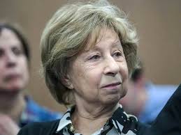 Речь лии ахеджаковой на прощании с валентином гафтом. Mudraya Starost Lii Ahedzhakovoj