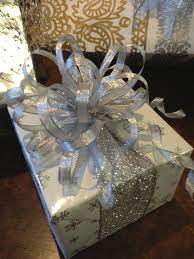 The gift and journey of motherhood. Pin By Inma On Christmas Gift Wrapping Amazing Christmas Gifts Gift Wrapping Inspiration Gift Wrapping Bows