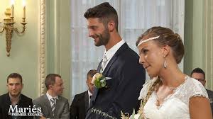 Des célibataires, tous originaires de belgique, se lancent dans une aventure hors du commun pour tenter de trouver l'amour et de se marier. Maries Au Premier Regard La Maman D Aurelien Ne Peut Pas Cacher Sa Deception Rtl People