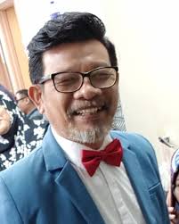Penggunaan kayu jati yang dari keindahan serat kayunya memberikan nilai lebih. Bila Kayu Lebih Popular Jalil Hamid Luah Rasa Terhina Jadi Artis Veteran Kisah Dunia
