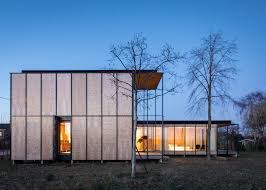 Gafpa Used Low Cost Materials To Build This Japanese Inspired Weekend Retreat In Northern Belgium Which Fea Architecture Japanese Architecture Red Brick House