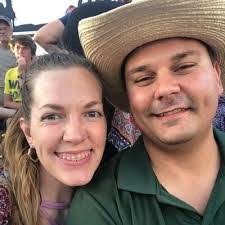 Sherry Askew's Instagram, Twitter & Facebook