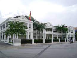 From wikipedia, the free encyclopedia. Sultan Abdul Aziz Royal Gallery