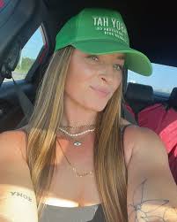 Taylor Anne Deering (@taytay_deering) • Instagram photos and videos